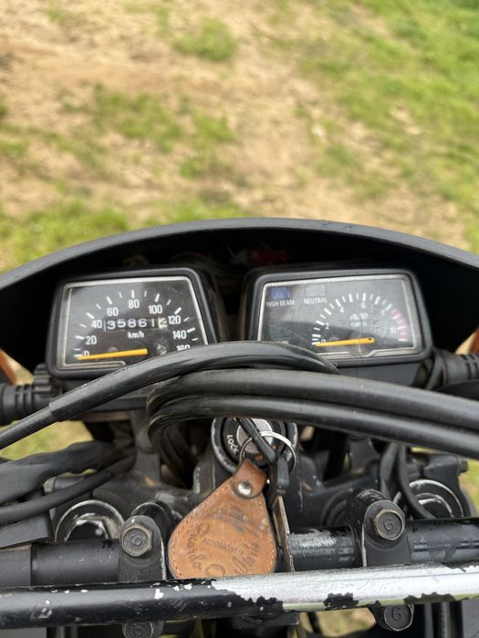 Xt 600 (97’) - “ler o anúncio”