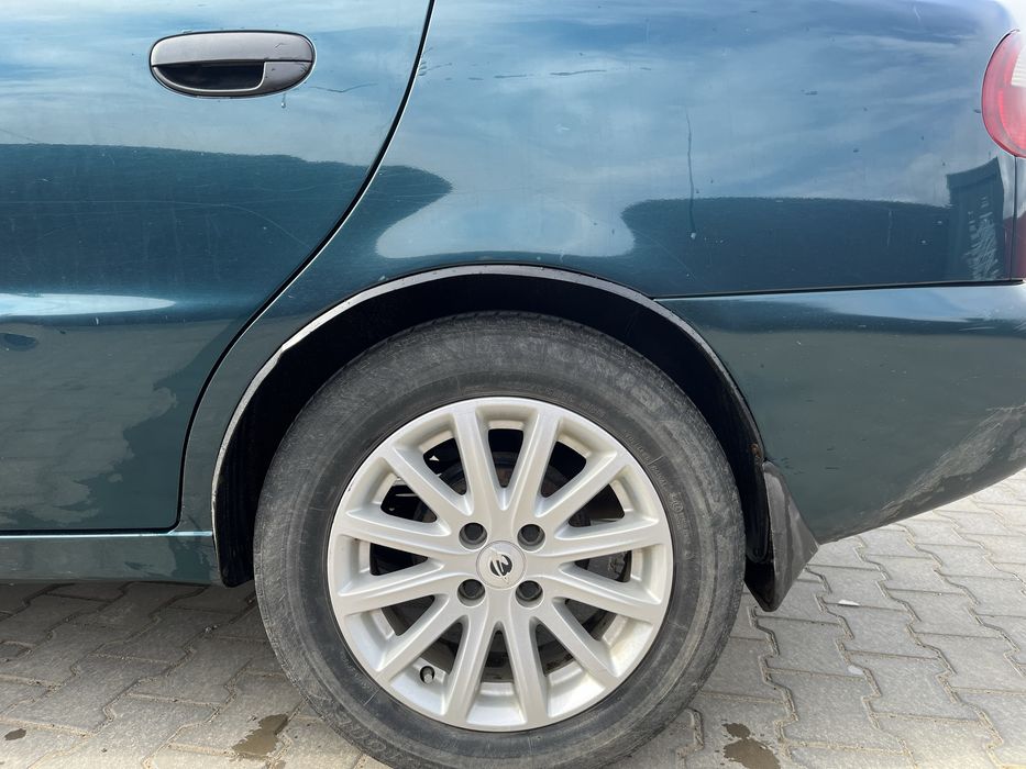 Део Ланос 1.5 2004г