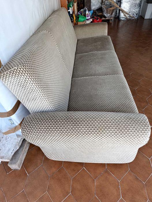 Sofá-cama de 3 lugares em tecido
