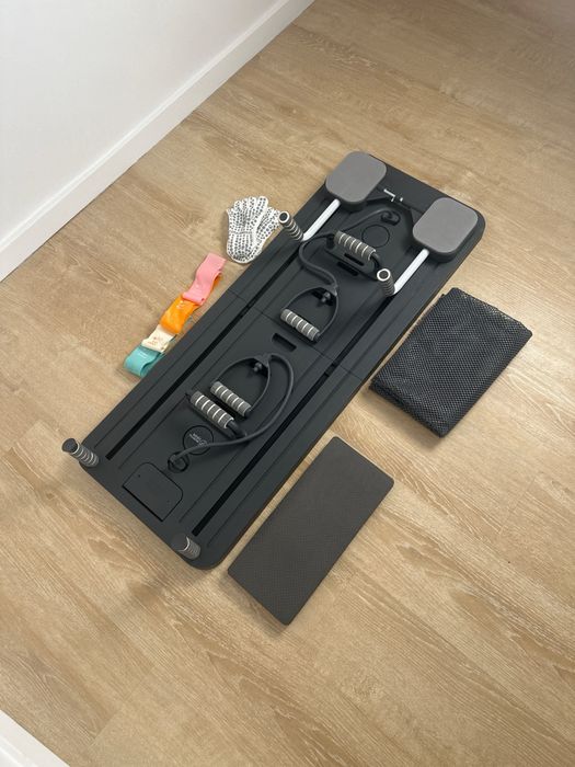 Plataforma Pilates reformer dobrável Northdeer 8 em 1 preta