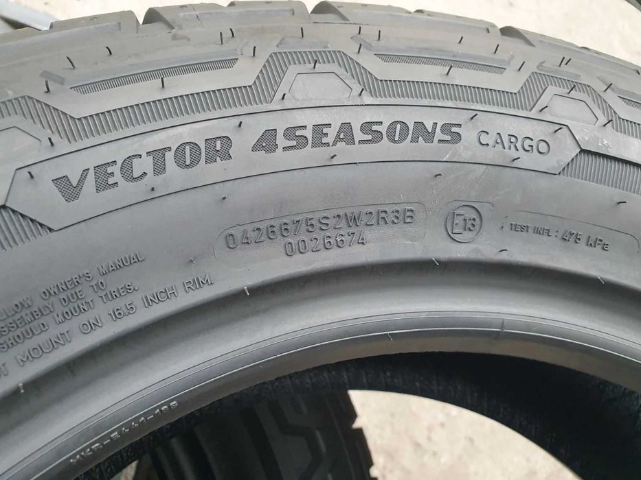 2x Goodyear Vector 4Seasons Cargo  215/65r16C  Nowe