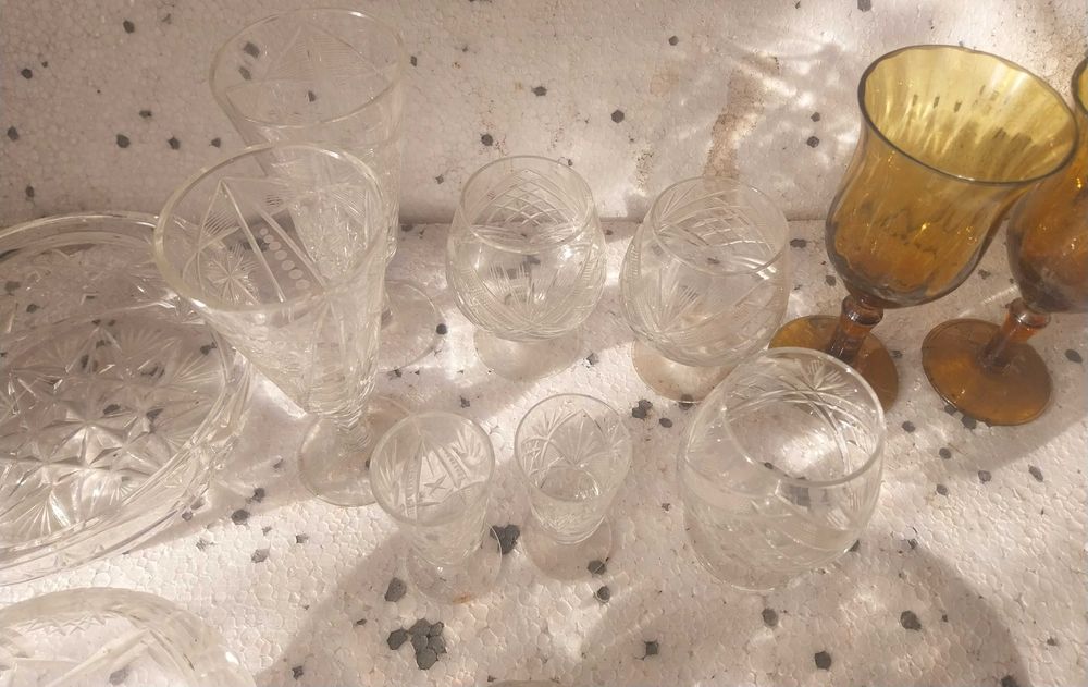 kryształy z prl u i inne zastawy