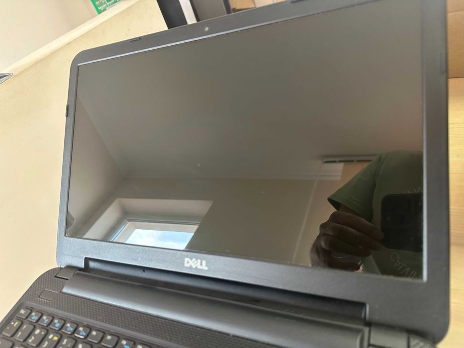 Ноутбук Dell Inspiron 3521 15.6 i3-3217U (1.8 ГГц) RAM 4 ГБ SSD 120 ГБ