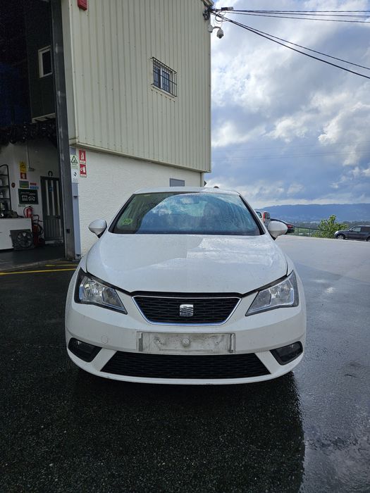 Seat Ibiza 6J 1.6 TDi de 2013 para peças