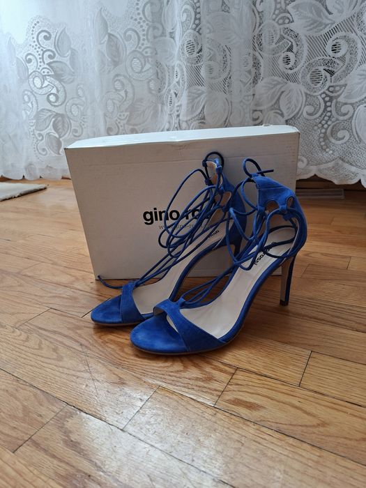 Sandały na obcasie Gino Rossi rozmiar 38