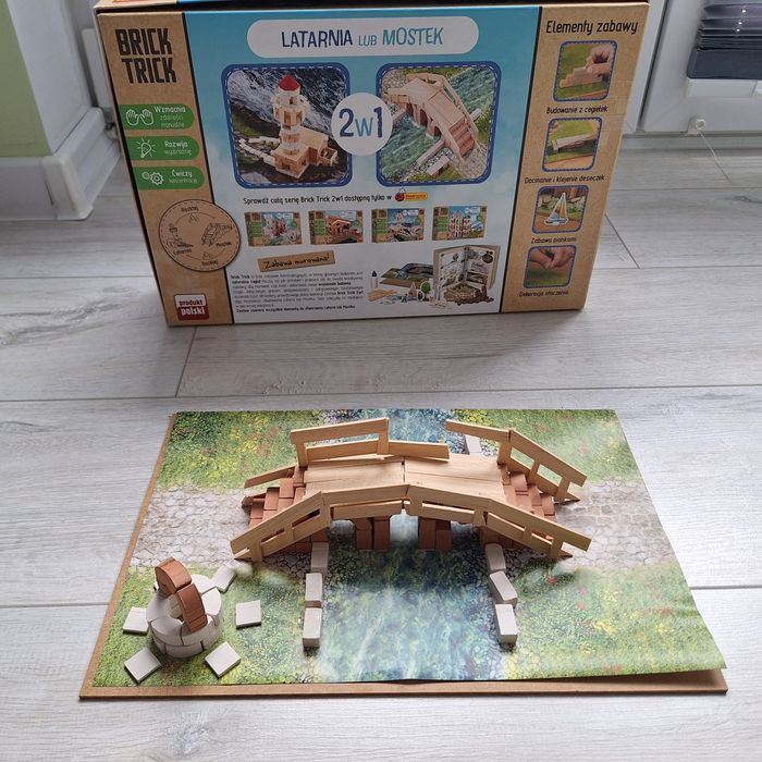 Brick trick trefl Buduj z cegły 2w1