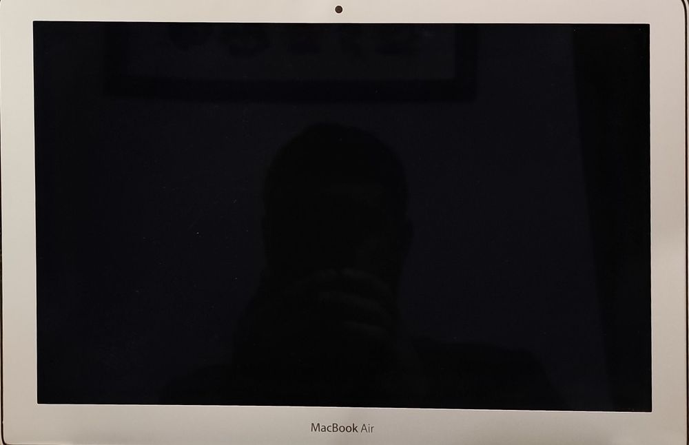 MacBook Air  A1369
