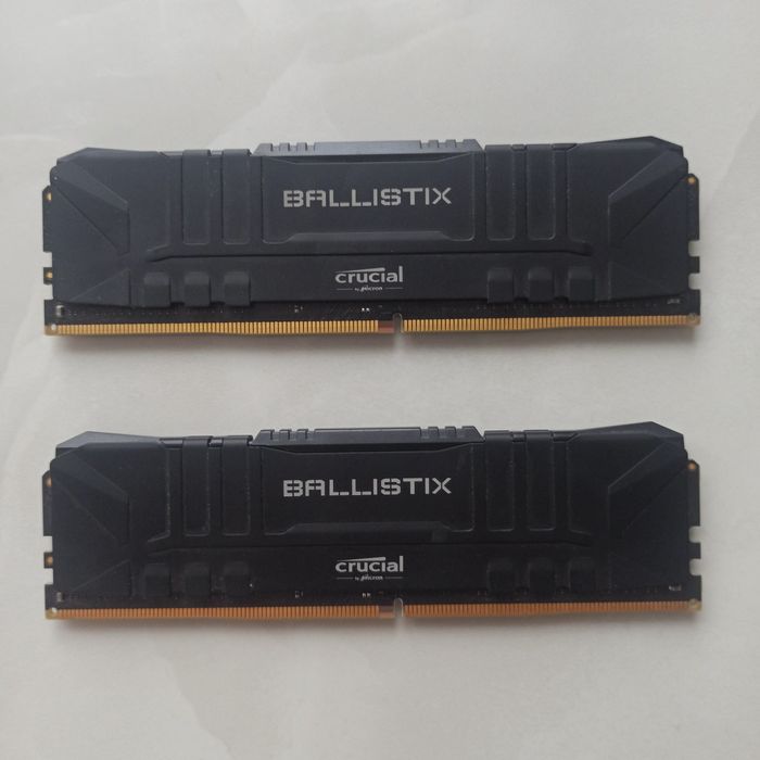 Sprzedam 2×8 GB RAM Crucial Ballistix DDR4 3600 MHz CL16 – Używane,