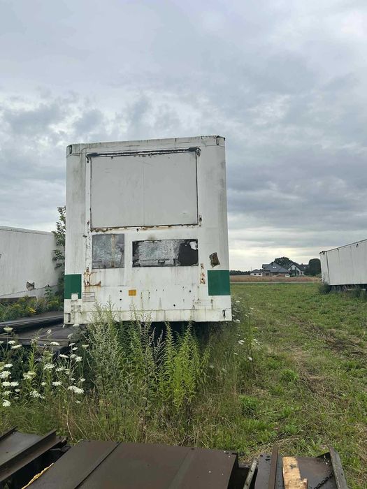 Zabudowa naczepa chłodnia Lamberet 2007r.