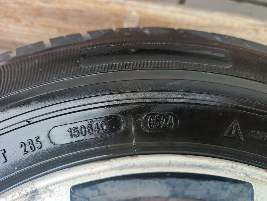 Продам диски з резиною 175*70 R13