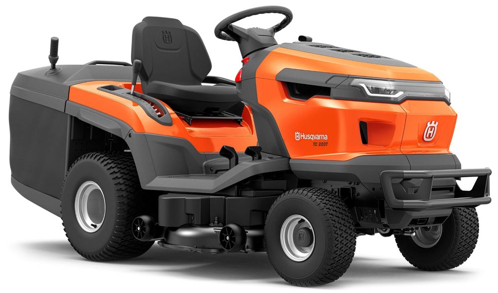 Traktorek ogrodowy traktor kosiarka - Husqvarna TC 220T - sklep Cedrus, Oleo-Mac