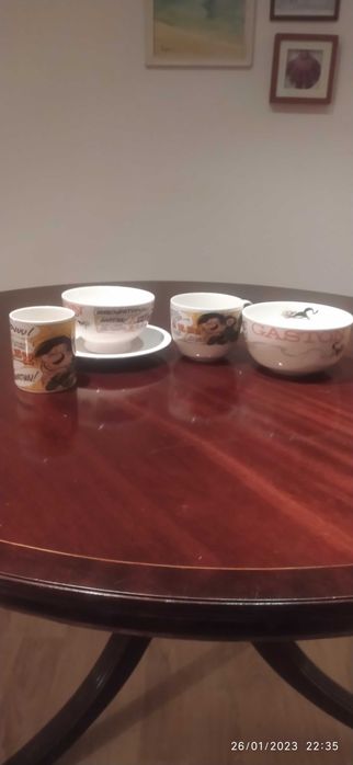 Conjuntos Loiça de Banda Desenhada