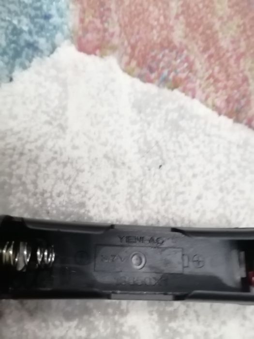 Koszyczek na 1 akumulatorek 3.7V 18650