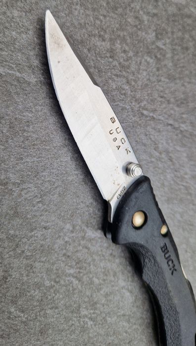 Nóż BUCK 284 Bantam BBW - Made in USA - Lekki Folder EDC