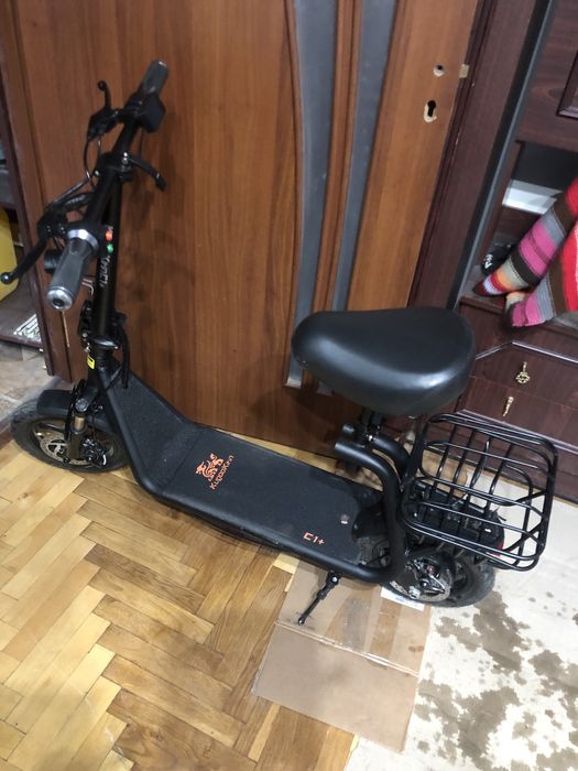 Електро самокат згарантію стан як новий