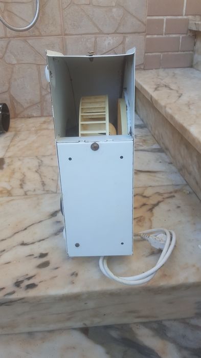 Extrator  de fumos para  cozinha