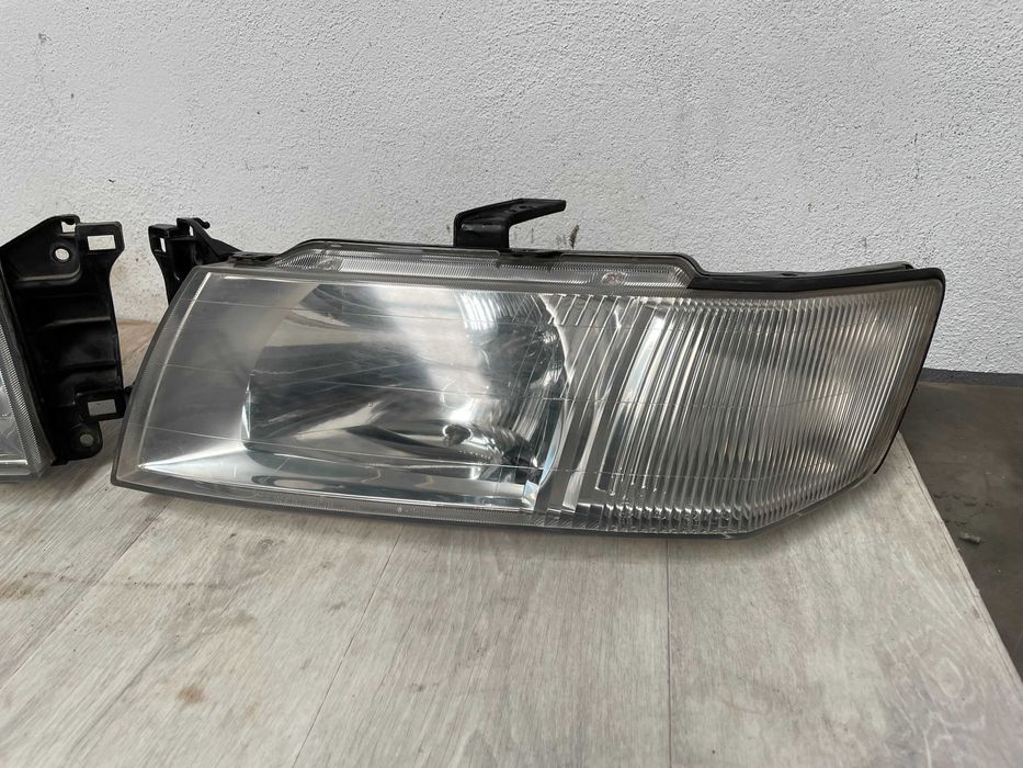 Óticas MITSUBISHI SPACE WAGON