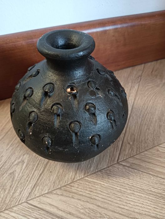 Wazon ceramiczny surowy ciemny SIA