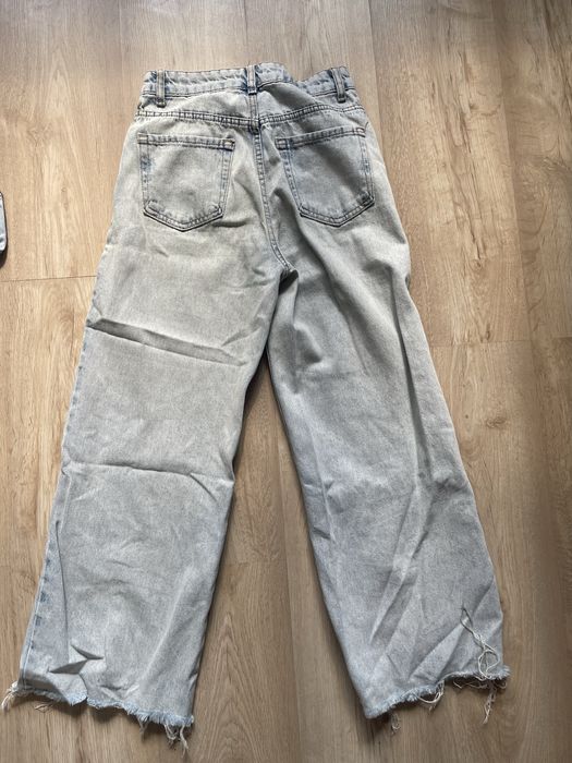 Продам джинси 850грн за 3шт.