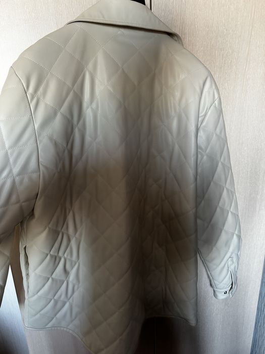 Курта-піджак, з еко шкіри, розмір 42