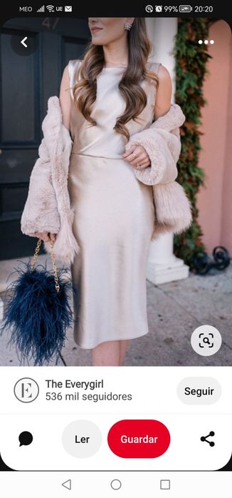 Pochet / Clutch com penas pretas, nova, com etiqueta