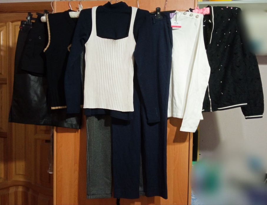 Пакет речей одягу діловий стиль,шкільна форма