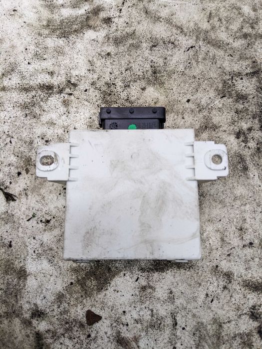 Toyota Avensis T25 Corolla Verso  Moduł Przekaźnik Wycieraczek