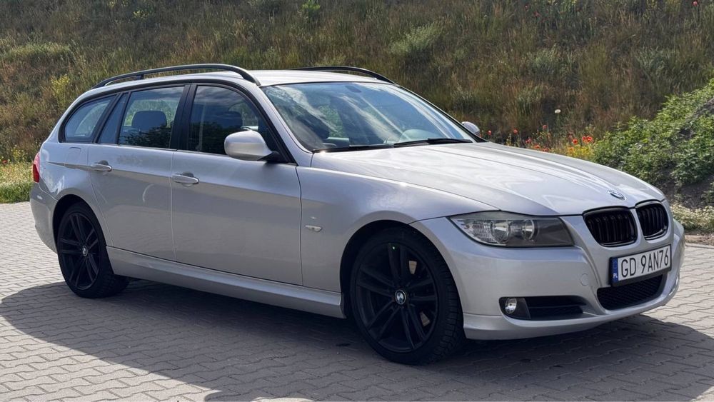 BMW   318  E91