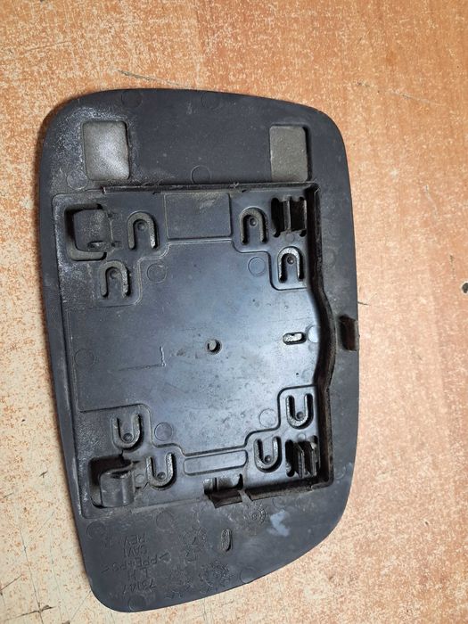 toyota camry 40 скло вкладиш дзеркальний елемент водійського дзеркала 87961-33820