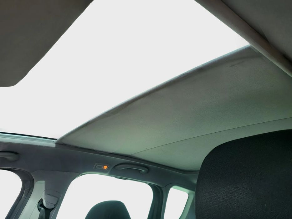 Peugeot 3008 panorâmico