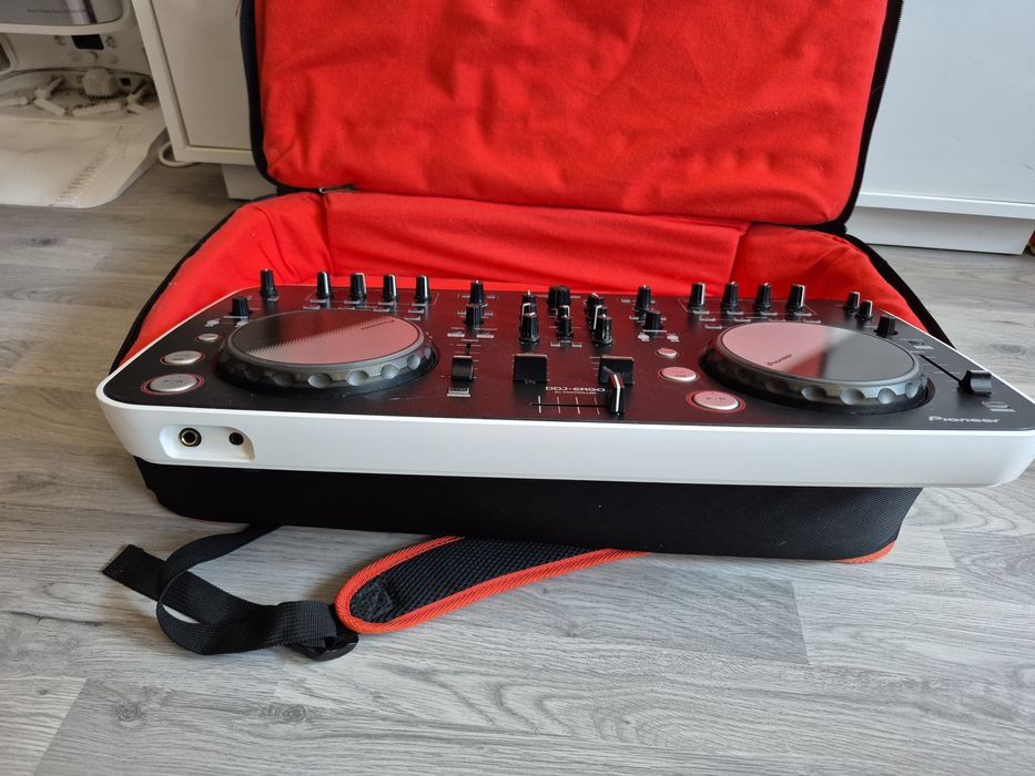 Pioneer DJ controller DDJ-ERGO-V