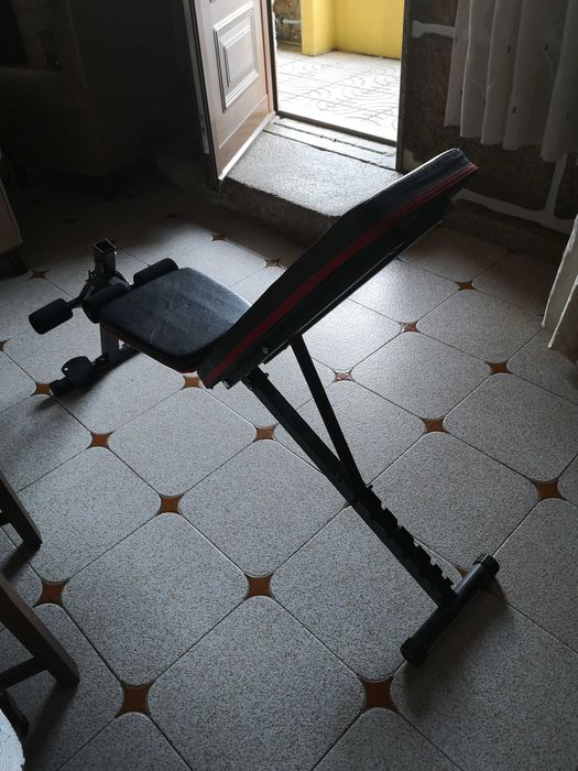 Weight Bench445597708589486081