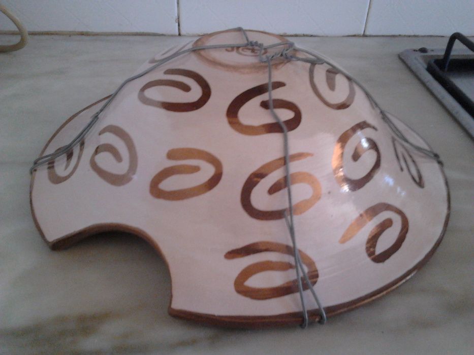 Bacia barbeiro (degolada) faiança Manises secs XIV/XV