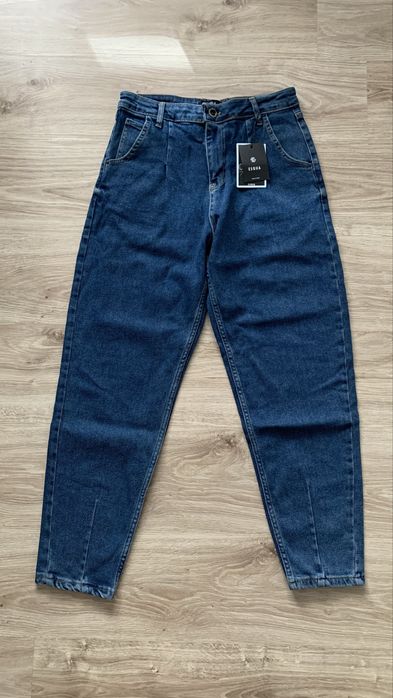 Джинси мом жіночі