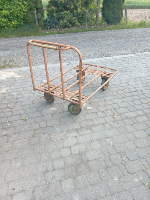 Wózek transportowy magazynowy