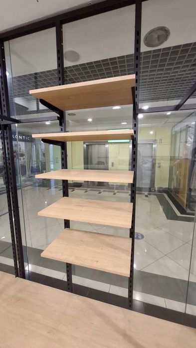 Розпродаж обладнання магазину