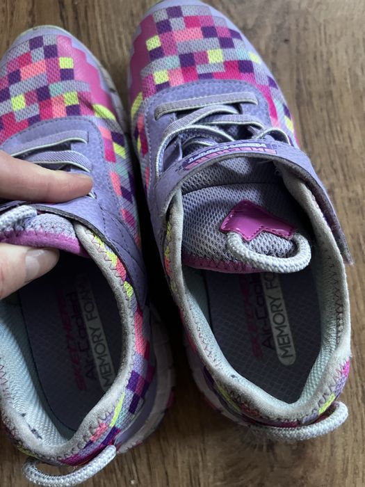 Кросовки,кросівки Skechers