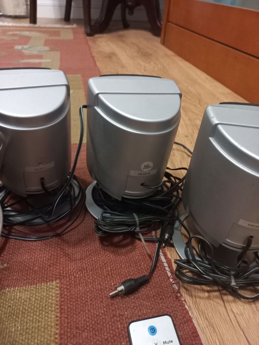 Sistema Surround para Tv Ozaki. 24 euros