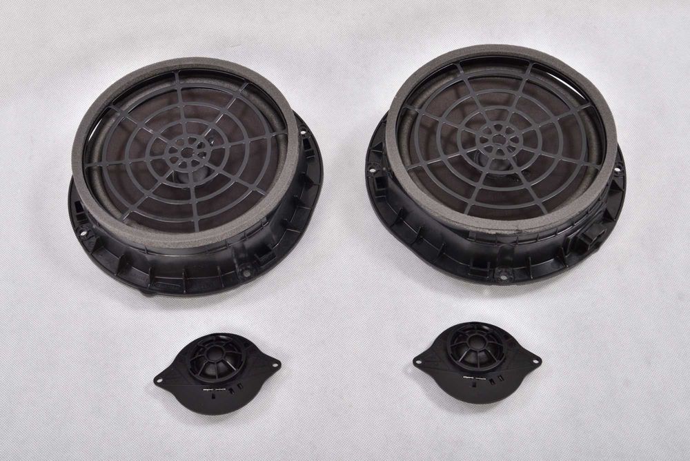 Audi A4 B9/S4/A5/S5/RS4/RS5 GŁOŚNIKI DRZWI PRZÓD 8W0035415A + 8W0035399