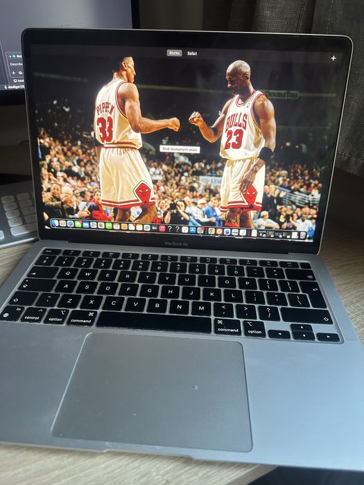 Macbook Air M1 2020 | 8GB | 256GB