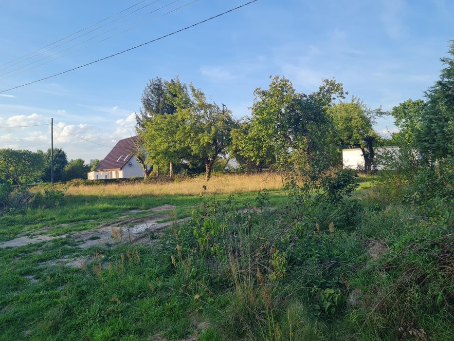Działka 1409m² z warunkami zabudowy
