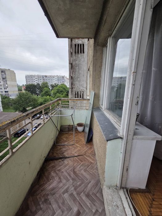 Терміновий продаж трикімнатної квартири.