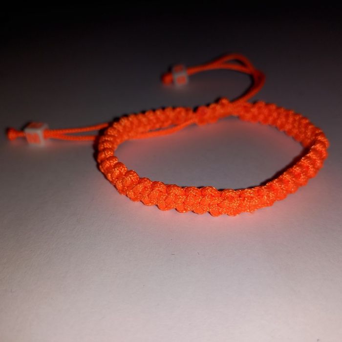 Браслети плетені