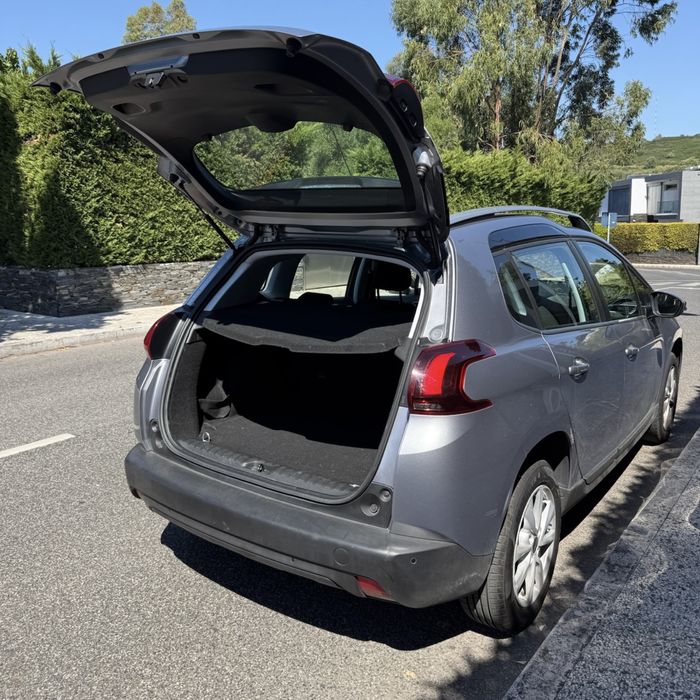 Peugeot 2008 1.2 TPh 2017 55km **DESDE 139€**