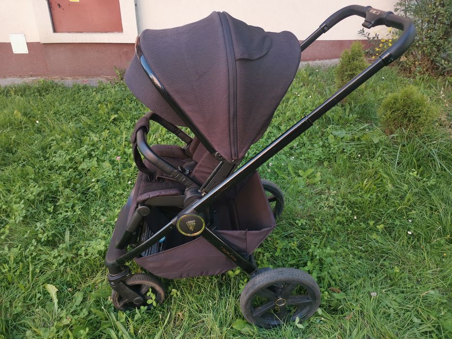 Wózek dziecięcy, zestaw Venicci Tinum Upline Black