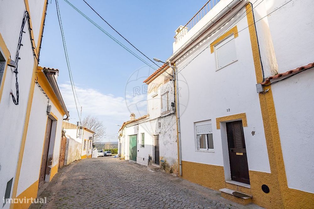 Moradia T2 para venda