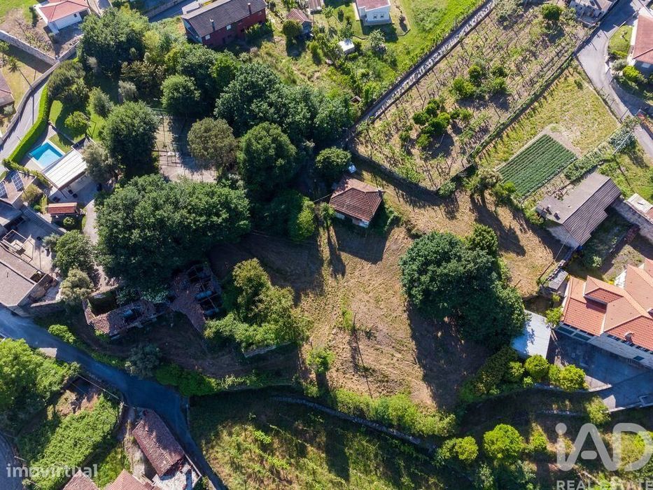 Terreno em Vilela de 11640,00 m2