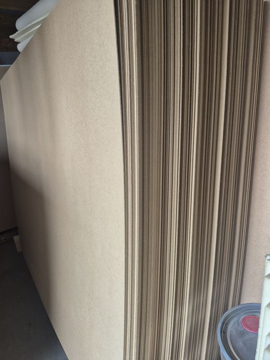 Płyta MDF 19, 8mm oraz HDF 3mm.