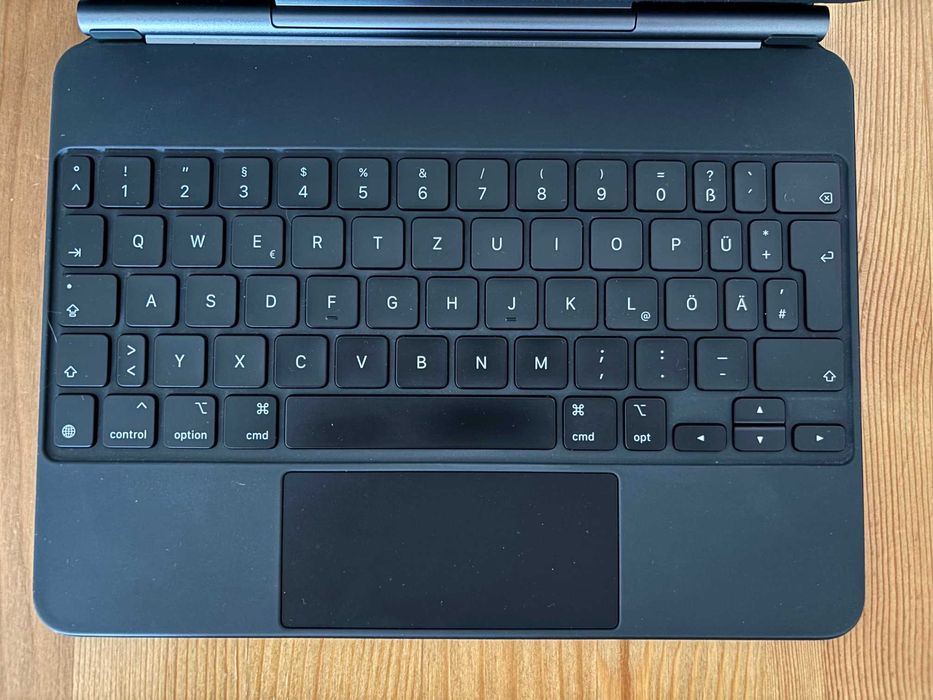 Magic Keyboard iPad Pro 11