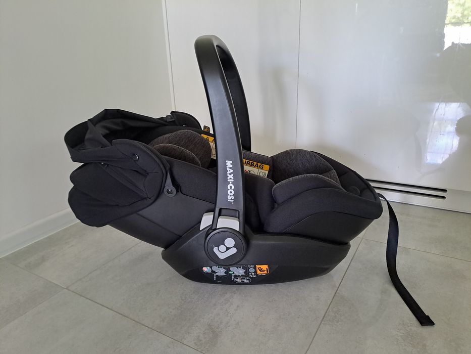 Fotelik samochodowy dla niemowlaka Maxi Cosi Marble + baza na isofix